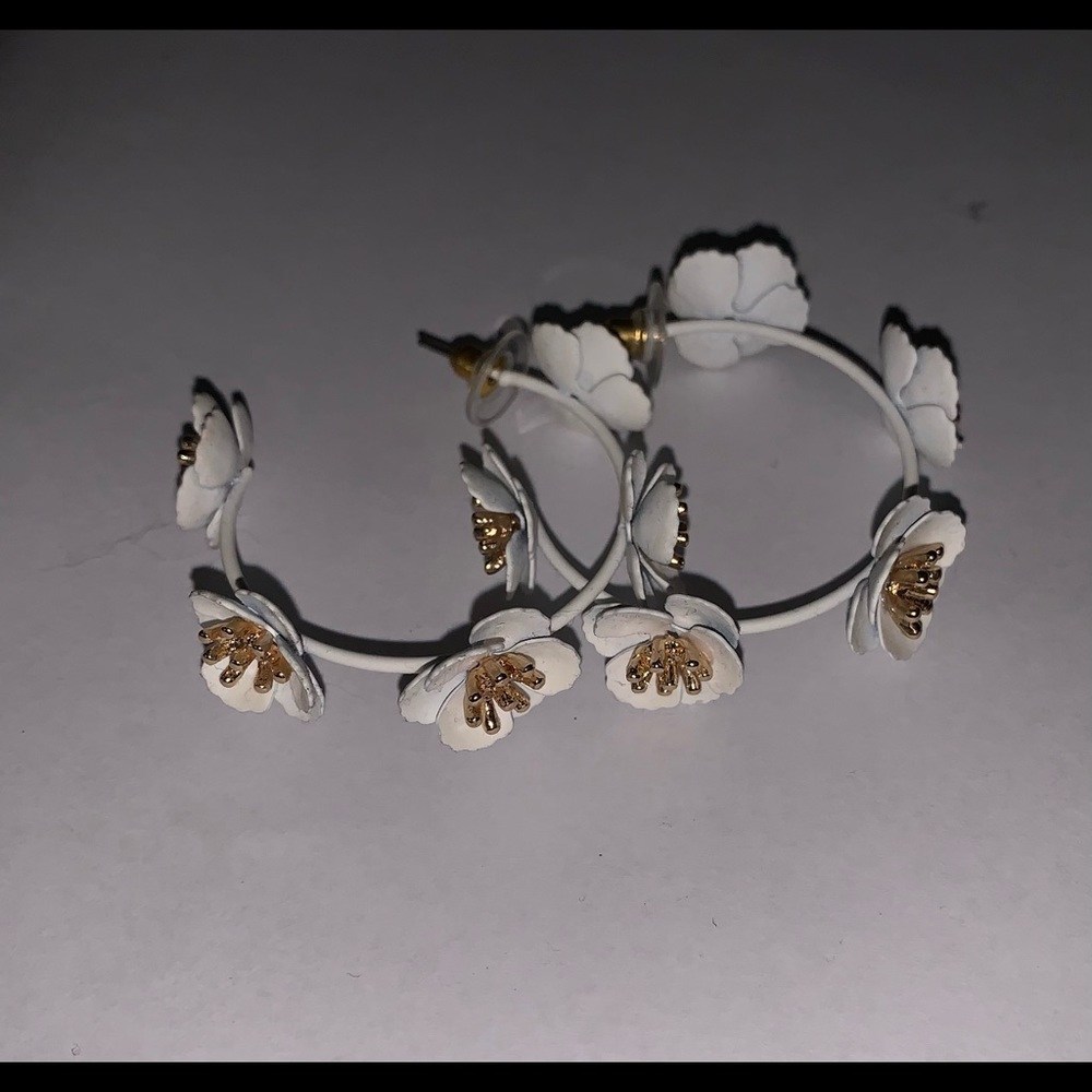 Torrid White Floral Hoop Earrings